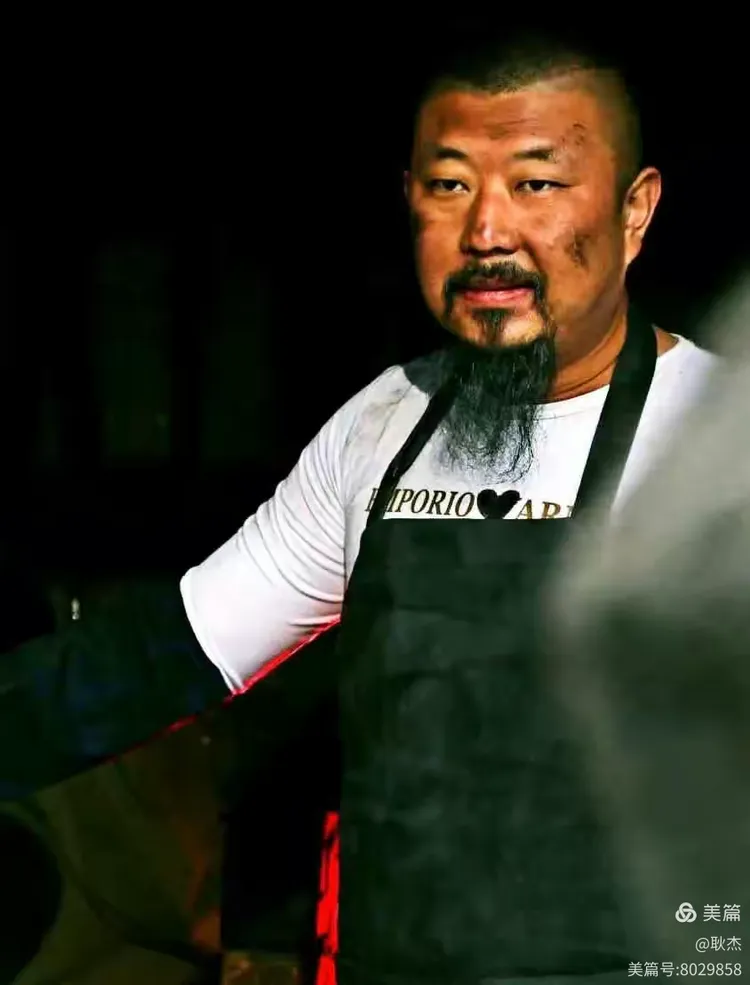 影视演员张一凡